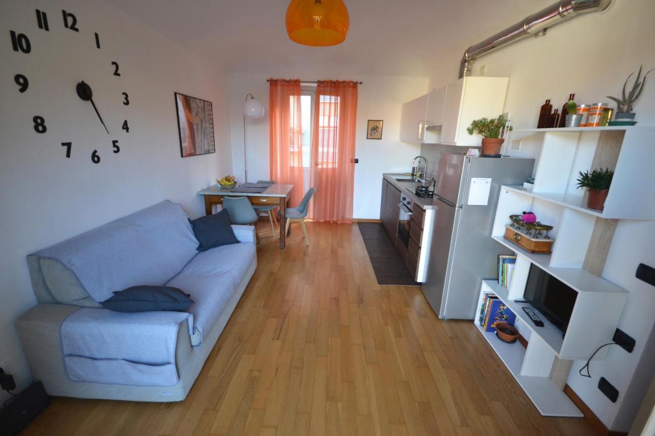 Casa Nel Borgo Vicinissima Al Centro Di Torino Apartamento Exterior foto