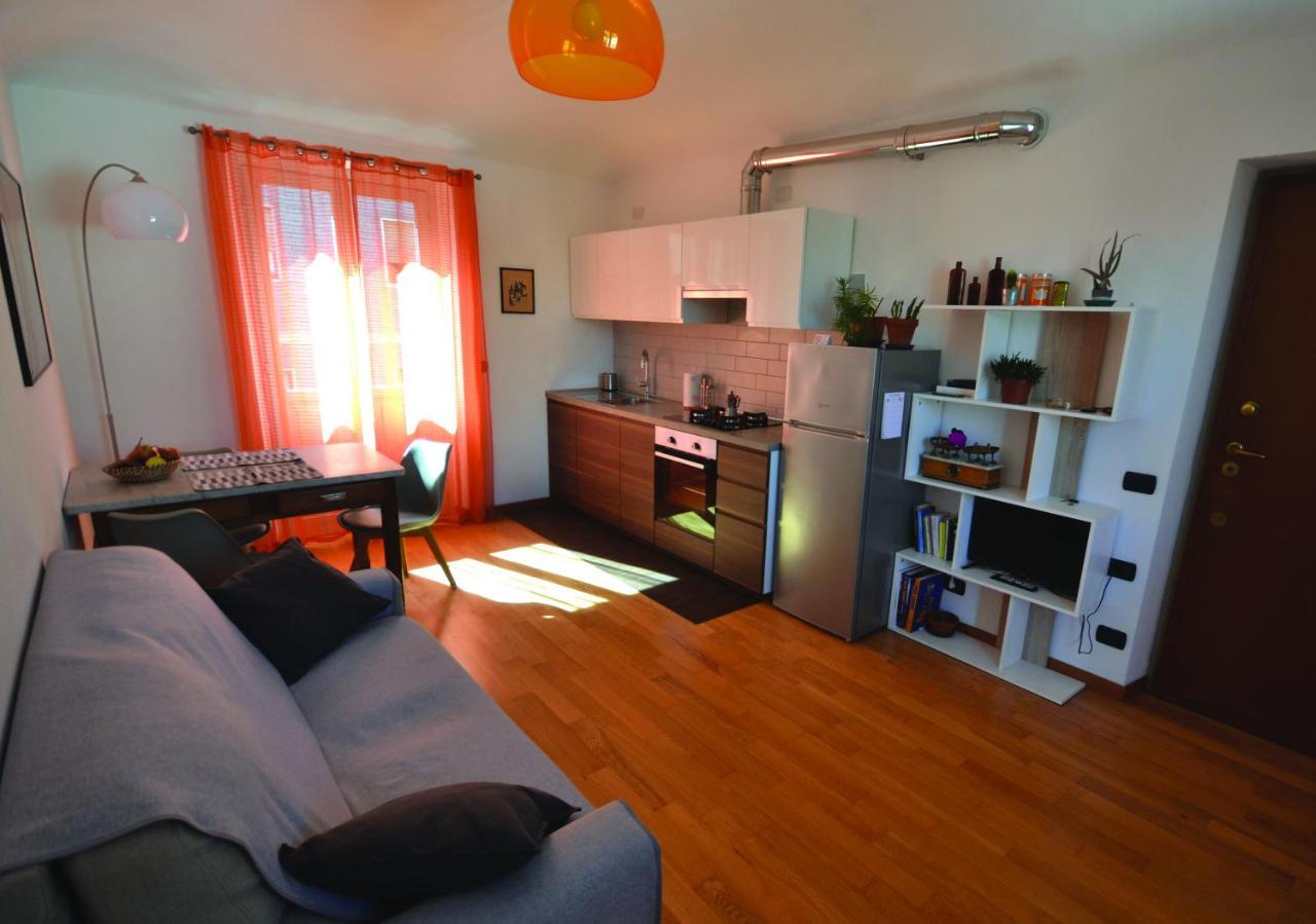 Casa Nel Borgo Vicinissima Al Centro Di Torino Apartamento Exterior foto