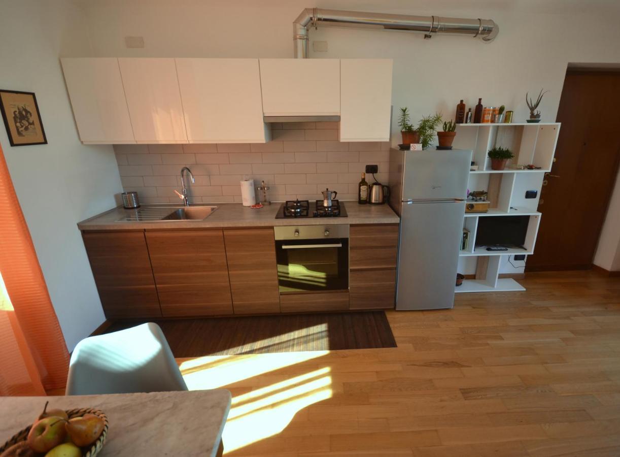 Casa Nel Borgo Vicinissima Al Centro Di Torino Apartamento Exterior foto
