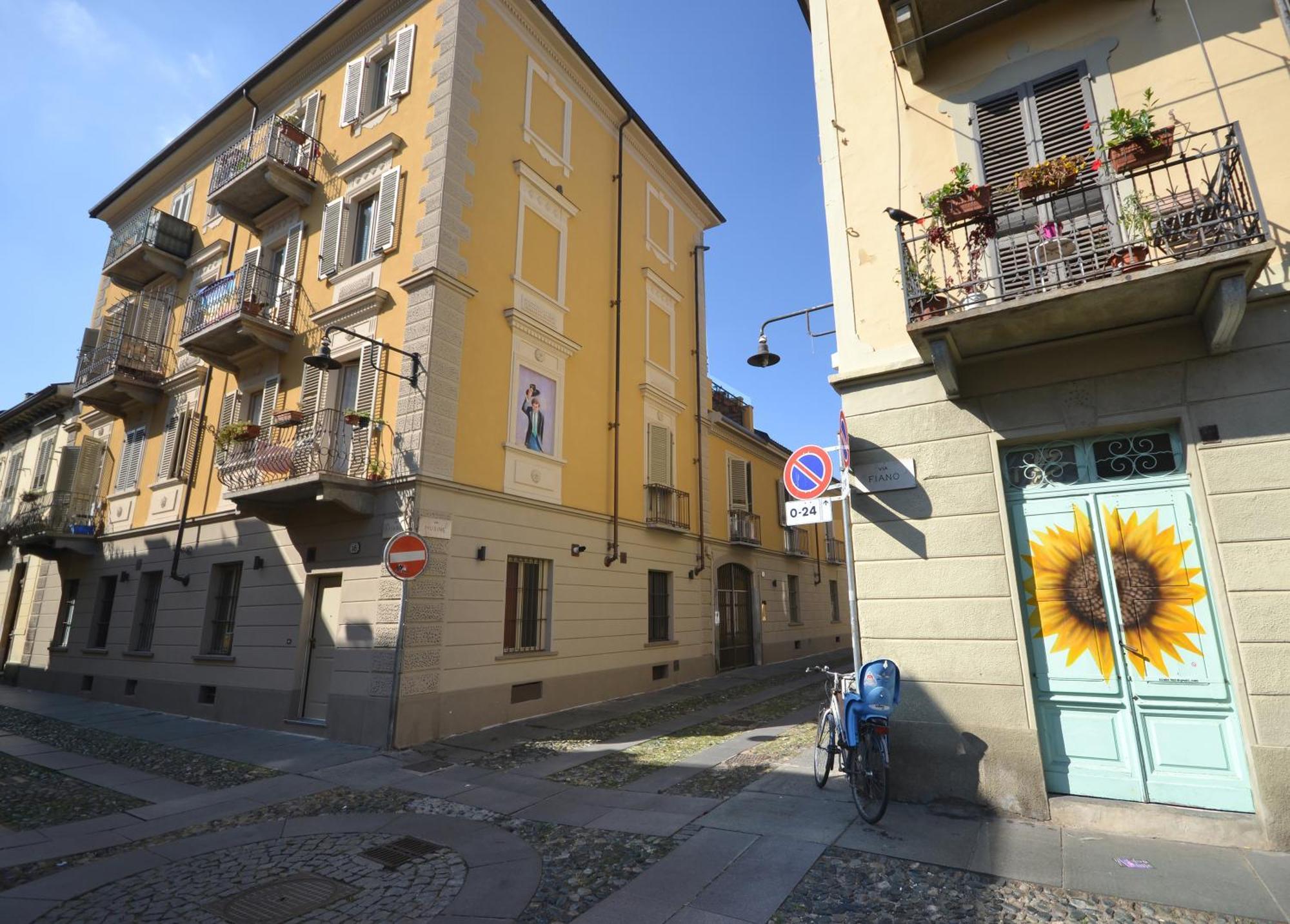Casa Nel Borgo Vicinissima Al Centro Di Torino Apartamento Exterior foto